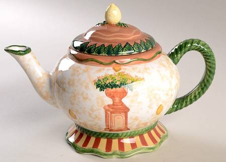 Topiary Small Teapot & Lid