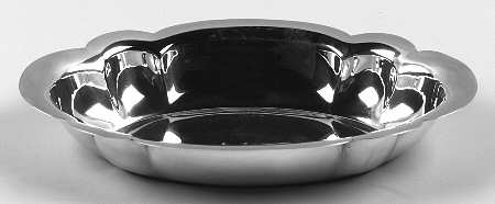 Quincy (Sterling, Hollowware) by Wallace Silver