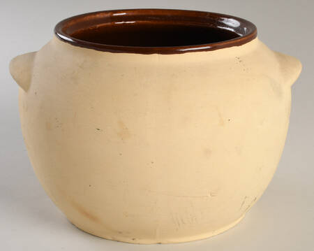 Bisque Bean Pot No Lid