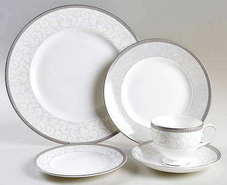 Celestial Platinum 5 Piece Place Setting