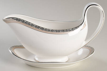 Verona Gravy Boat & Underplate