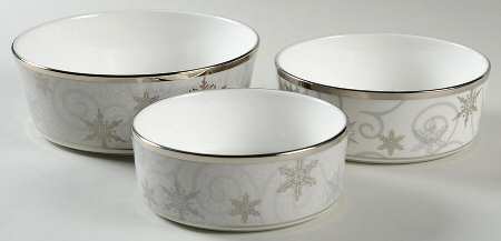 Sterling Holidays Gray (Set of 3) Stacking Nibble Bowls