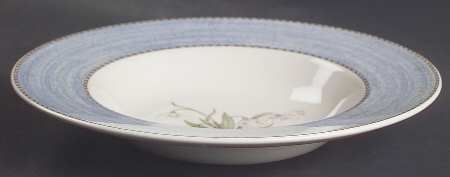 Sarah's Garden Snowdrop Large Rim Soup Bowl