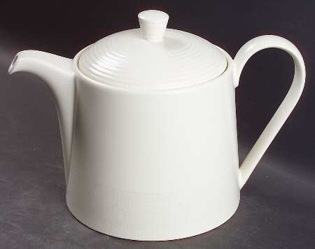 Paul Costelloe Cream Teapot & Lid