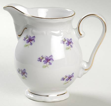 Remembrance Creamer