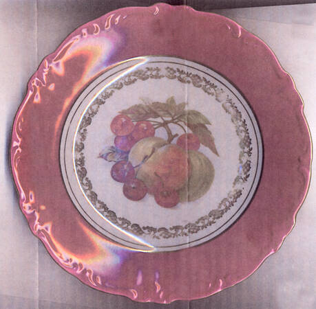WIG503 Red Salad Plate