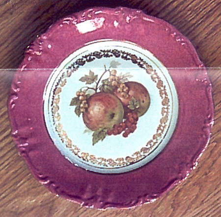 WIG503 Red Salad Plate