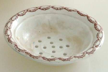 Melbourne Strainer for Soap Box with Lid