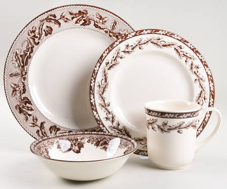 Plymouth (Brown, Williams-Sonoma) 4 Piece Place Setting