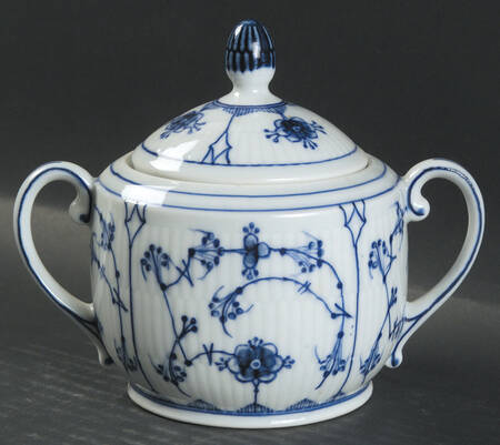 WIG519 Sugar Bowl & Lid