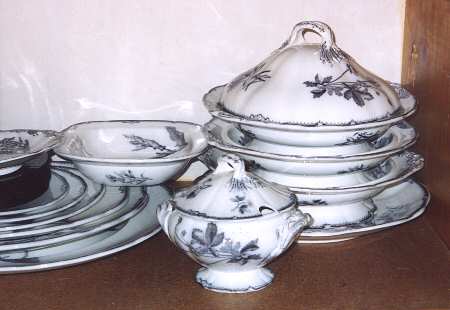 WW212 Sugar Bowl & Lid
