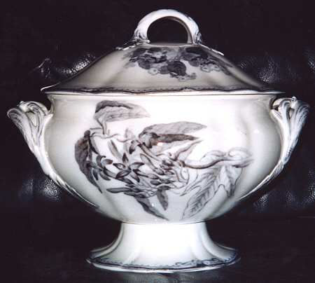 WW212 Tureen &  Lid