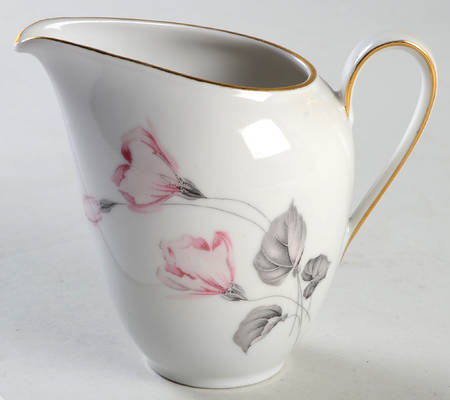 WIG137 Creamer