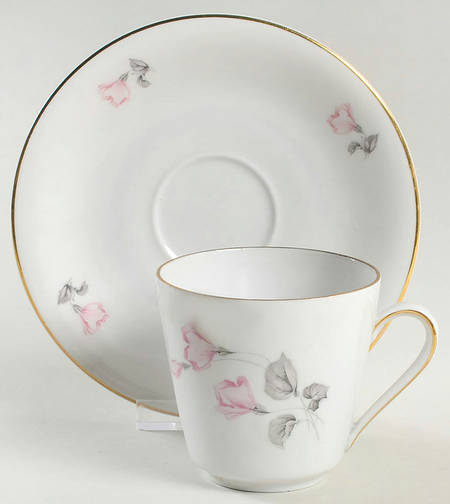 WIG137 Flat Cup & Saucer Set