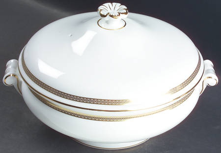 Golden Madrid Round Covered Vegetable