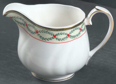 Royal Garland Creamer