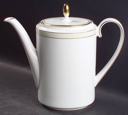 Champagne Duchesse Coffee Pot & Lid