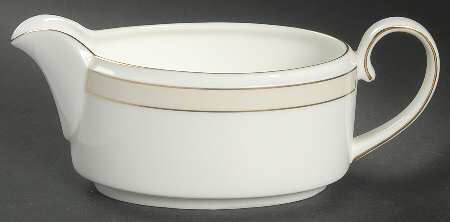 Champagne Duchesse Gravy Boat