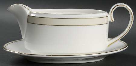 Champagne Duchesse Gravy Boat & Underplate