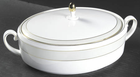 Illusion Oval Covered Vegetable