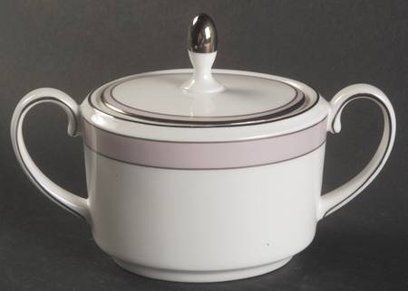 Pink Duchesse Sugar Bowl & Lid