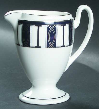 Acacia Creamer