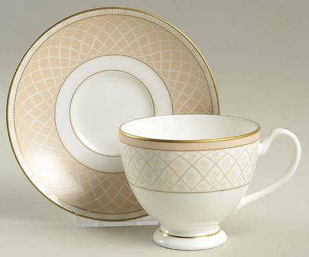 Shelbourne Footed Cup & Saucer Set