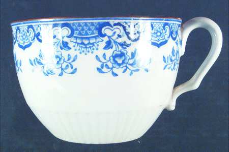 Y3583 Flat Cup