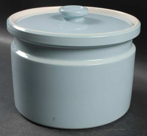 Summer Sky Blue (Sterling) 3.75 Quart Round Covered Casserole