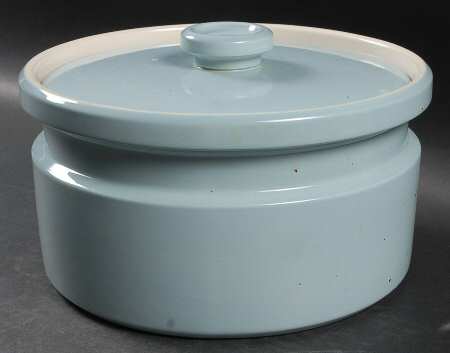 Summer Sky Blue (Sterling) 2.5 Qt Round Covered Casserole