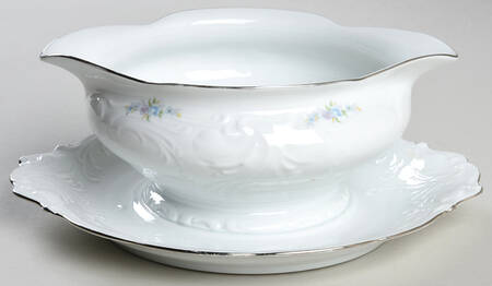 WAV34 Gravy Boat with Attached Underplate