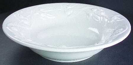 Olive Harvest White 15" Pasta Serving Bowl