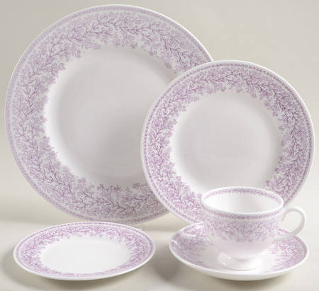 Winter Berries 5 Piece Place Setting