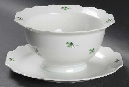 114-6490 Gravy Boat with Attached Underplate