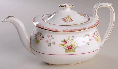 Bianca ("W" Wedgwood Mark Only) Teapot & Lid