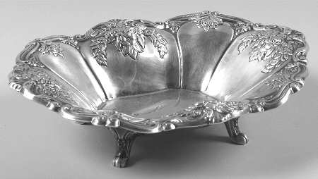 St. Regis (Silverplate, Hollowware) Plated Footed Bon Bon Bowl