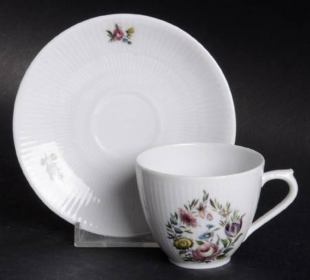 WIG598 Flat Demitasse Cup & Saucer Set