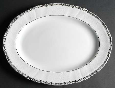Queen's Lace 15" Oval Serving Platter
