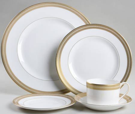 Golden Tiara 5 Piece Place Setting