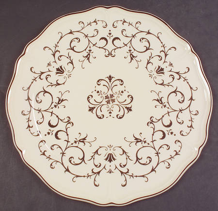 Queen's Filigree Cake Plate