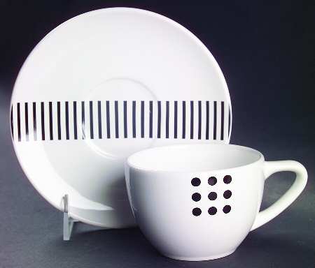 Freestyle Black & White Flat Cup & Saucer Set