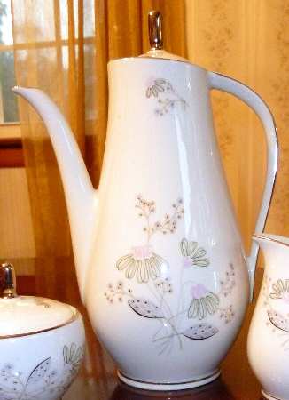 WIG599 Coffee Pot & Lid