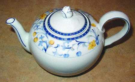 WIG604 Teapot & Lid