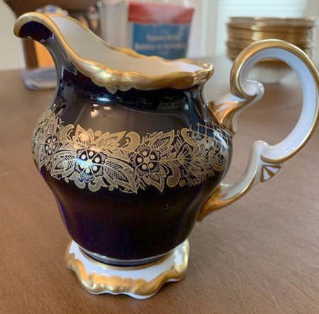 68051 Creamer