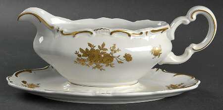 12019 Gravy Boat with Attached Underplate