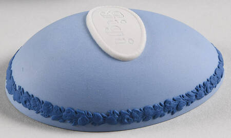 Cream Color and Portland Blue on Lavender Lid for Small Egg Box