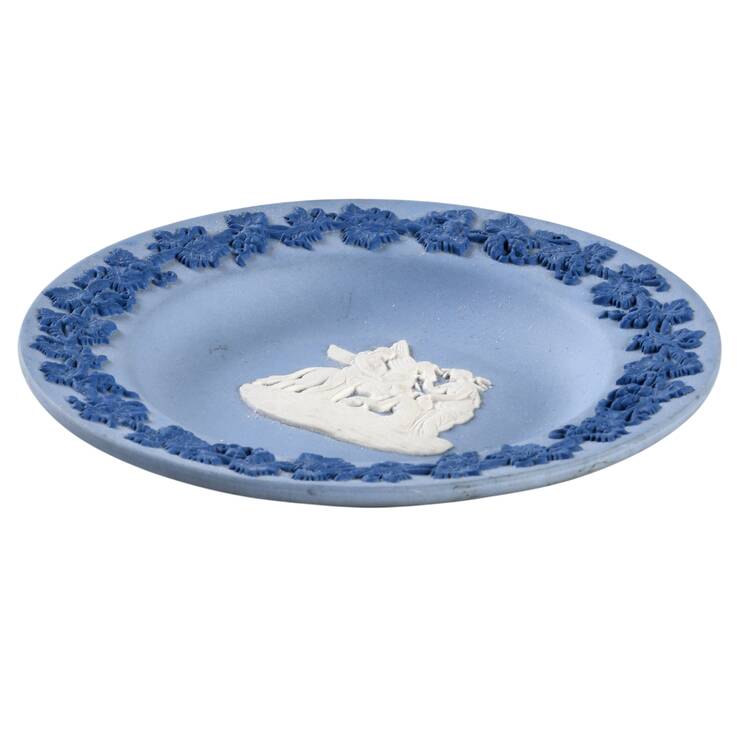 Cream Color and Portland Blue on Lavender 4" Round Tray