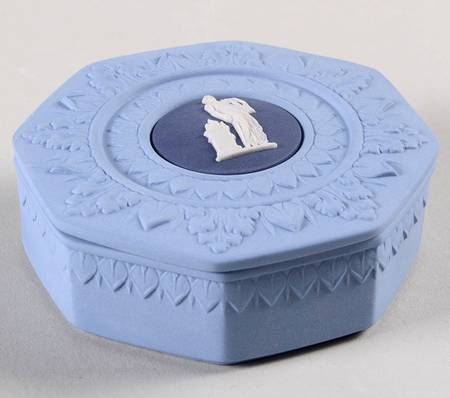 Cream Color and Portland Blue on Lavender Octagonal Box & Lid