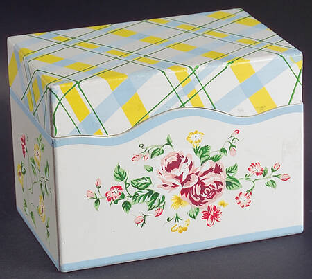 Masterpiece Wood Recipe Box & Lid