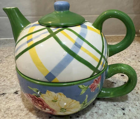 Masterpiece Individual Teapot & Lid with Cup